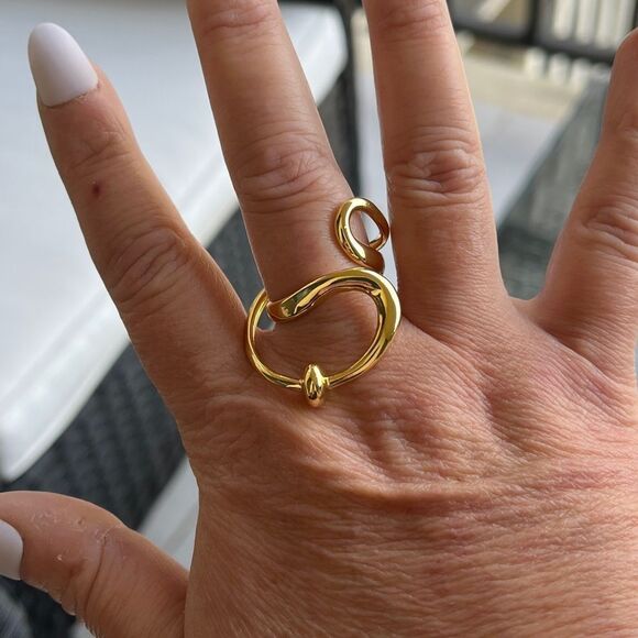 The Extra Abstract statement geometric ring in yellow gold plating over 925 - Picture 2 of 8